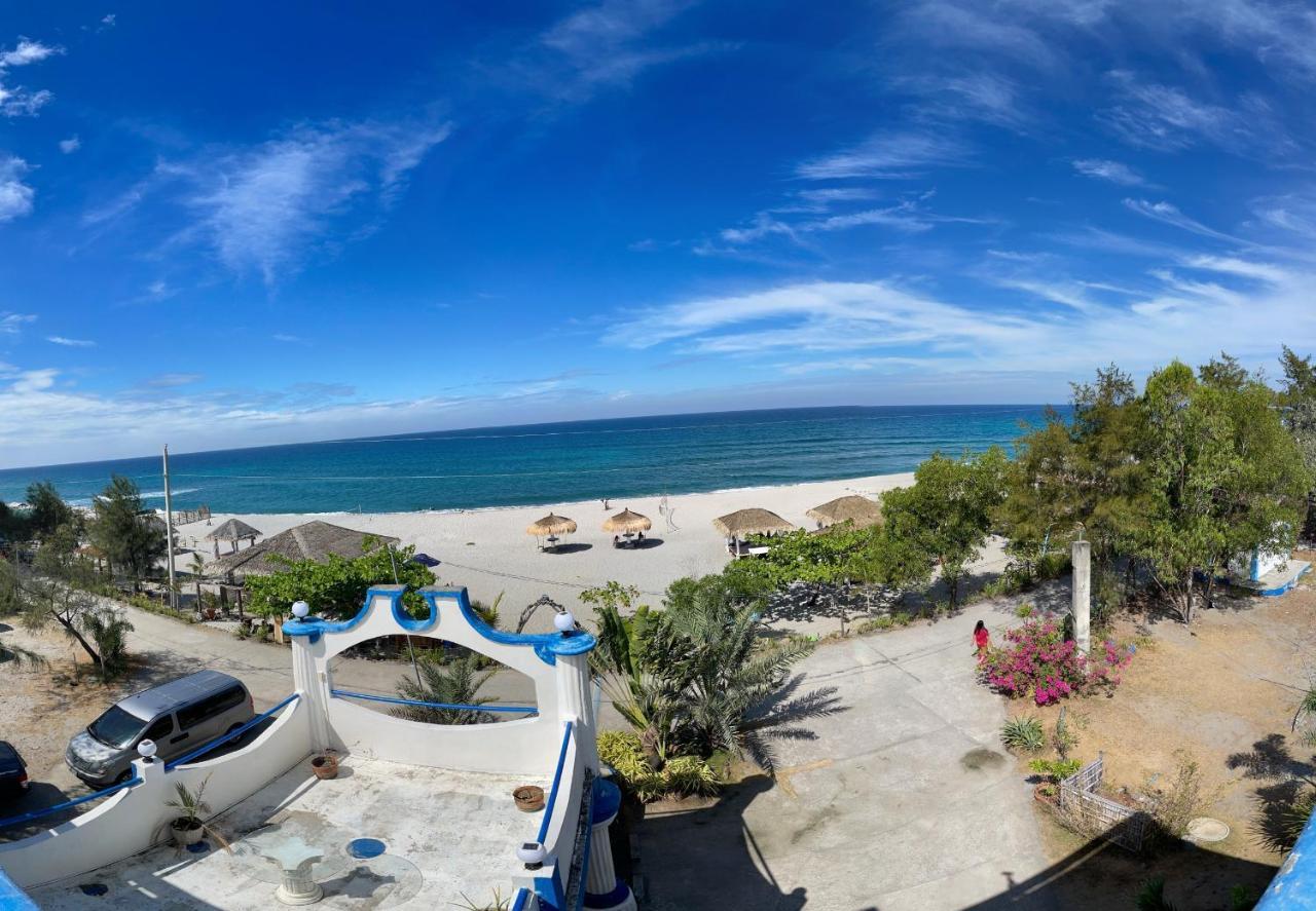 Club Monet Beachfront Resort By Cocotel Cabangan Екстериор снимка