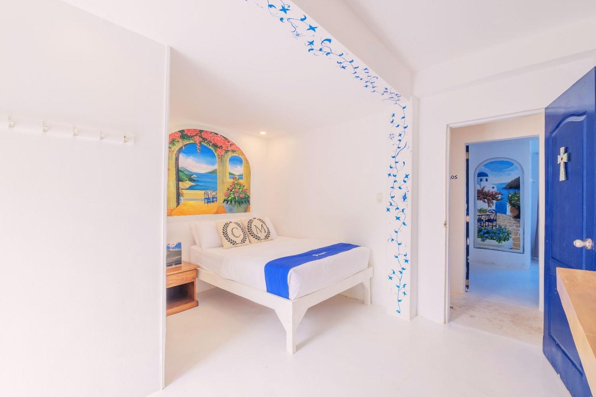 Club Monet Beachfront Resort By Cocotel Cabangan Стая снимка